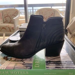 Paul Green Black Low Cowboy Boot